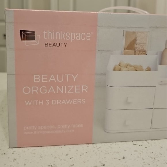 Beuty organizer,  from thinkspace Beauty,  with 3 drawers,  white color - Picture 2 of 2